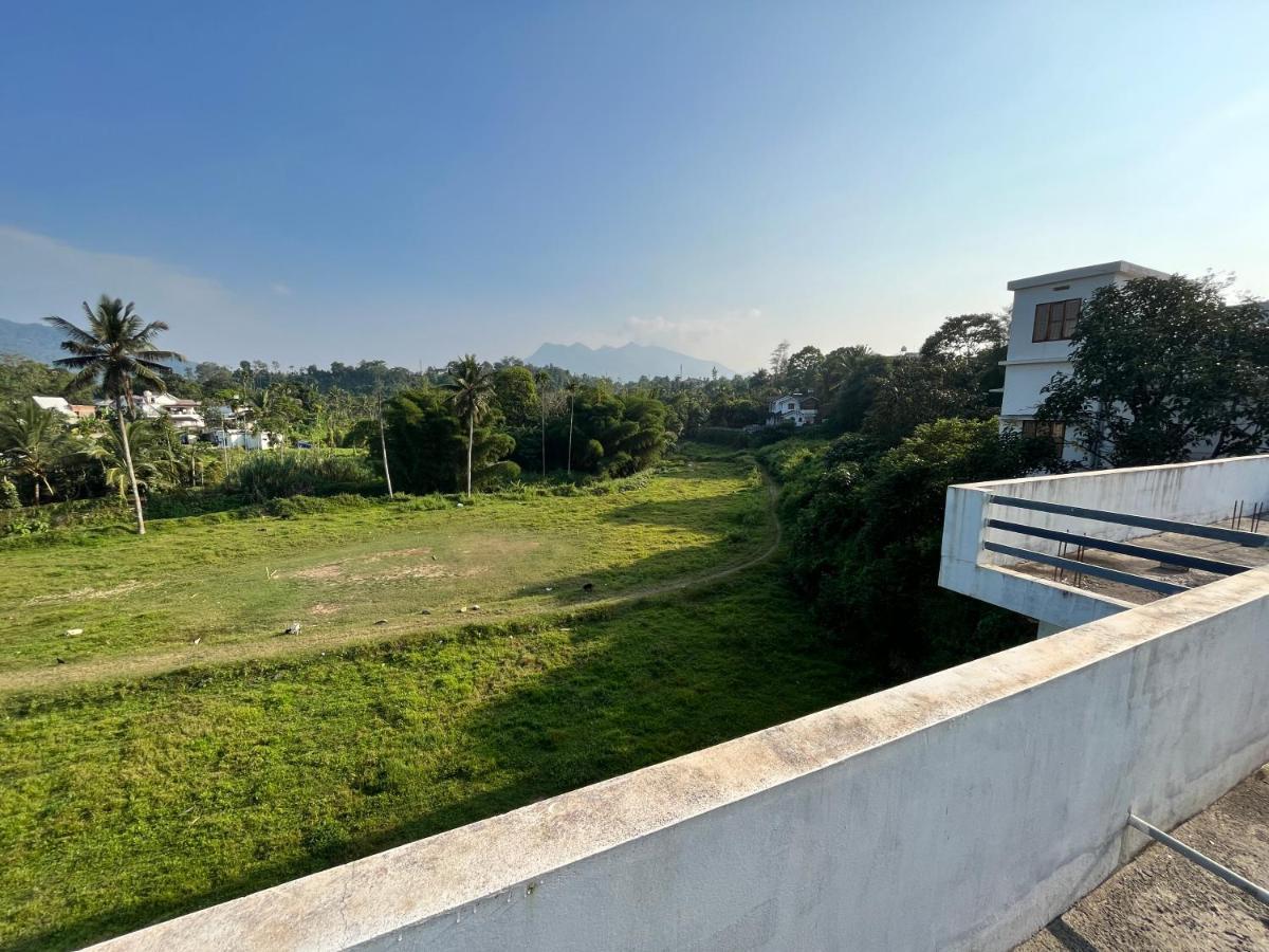 Wayanad Biriyomz Residency, Kalpatta, Low Cost Rooms And Deluxe Apartment Esterno foto